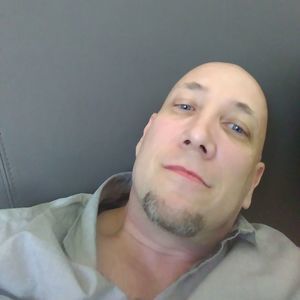 Meet your Posher, Tom